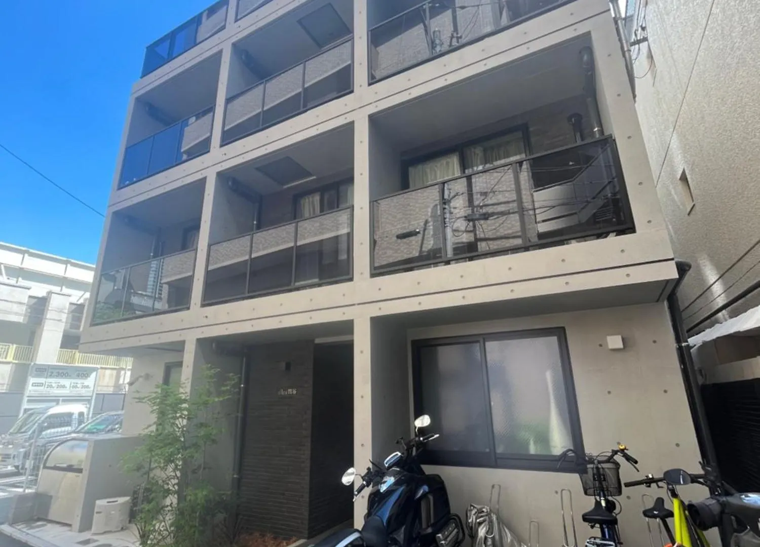 Fullea Yotsuya Apartment Tokyo
