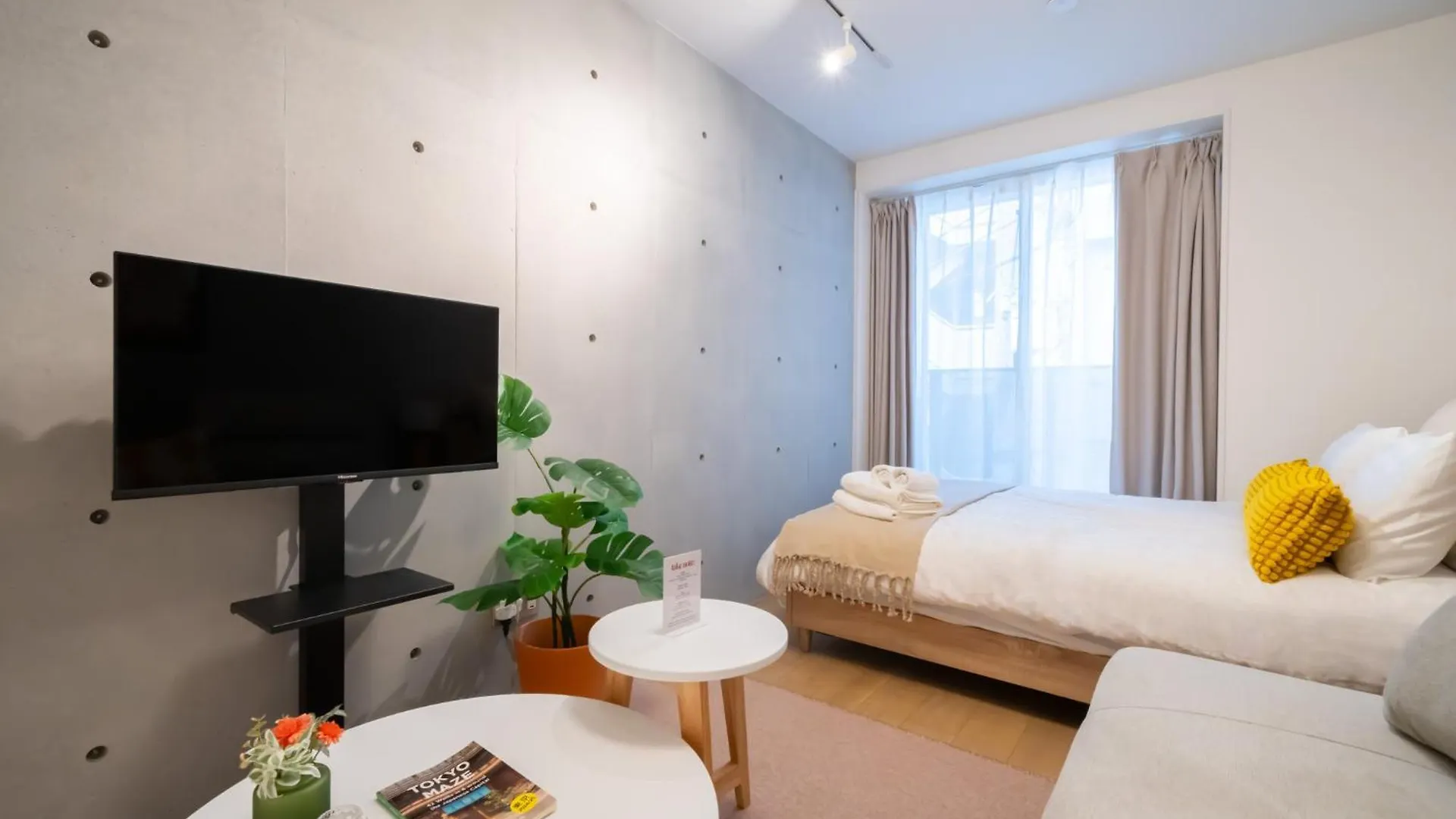 Fullea Yotsuya Apartment Tokyo
