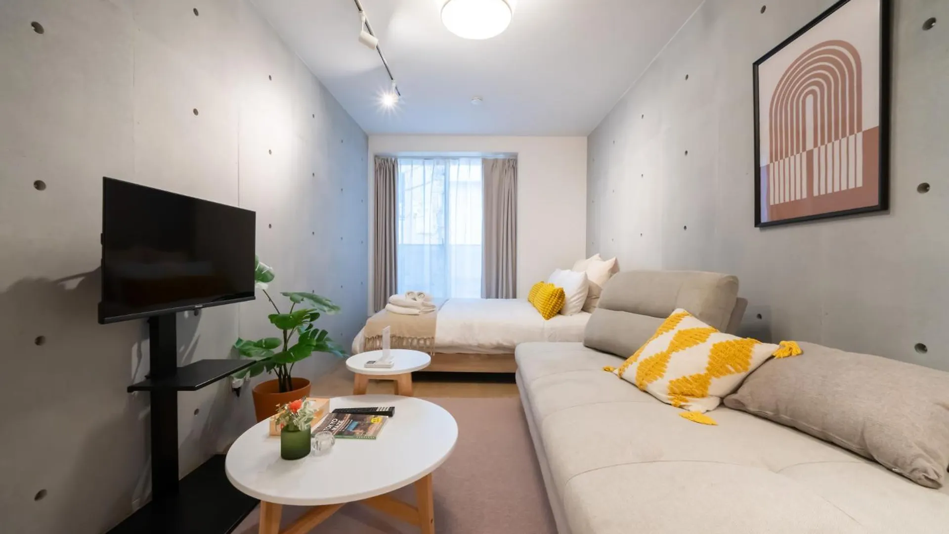Fullea Yotsuya Apartment Tokyo