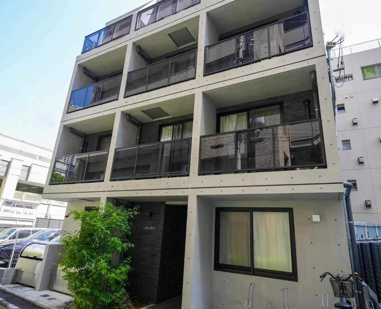 Fullea Yotsuya Apartment Tokyo