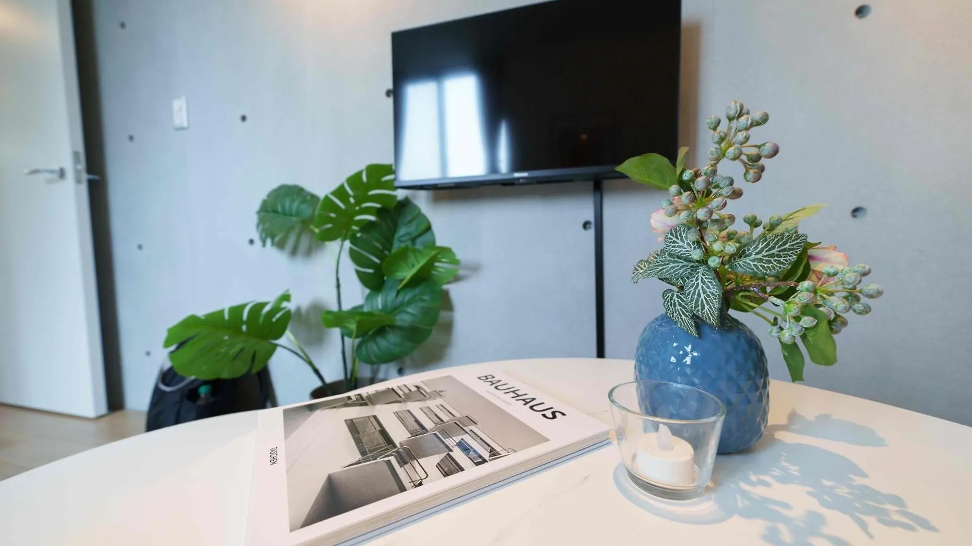 Fullea Yotsuya Apartment Tokyo